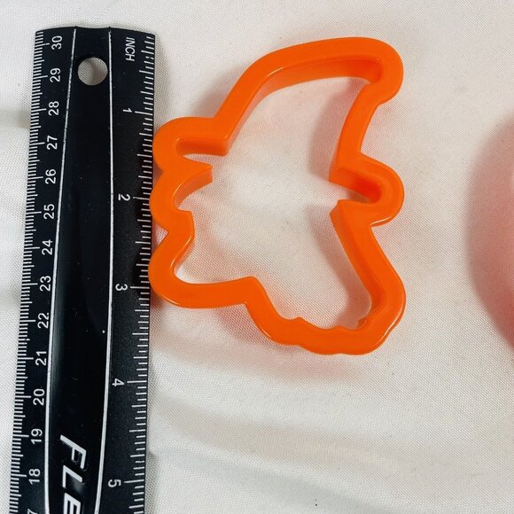 8 Halloween Cookie Push Through Cutters Orange House Witch Pumpkin Bat Vintage - Picture 6 of 7